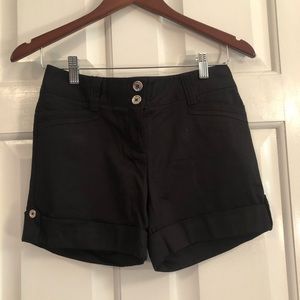 White House Black Market Cuffed Shorts Size 00
